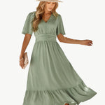 Renée | V-neck calf-length dress with short sleeves – Light and stylish