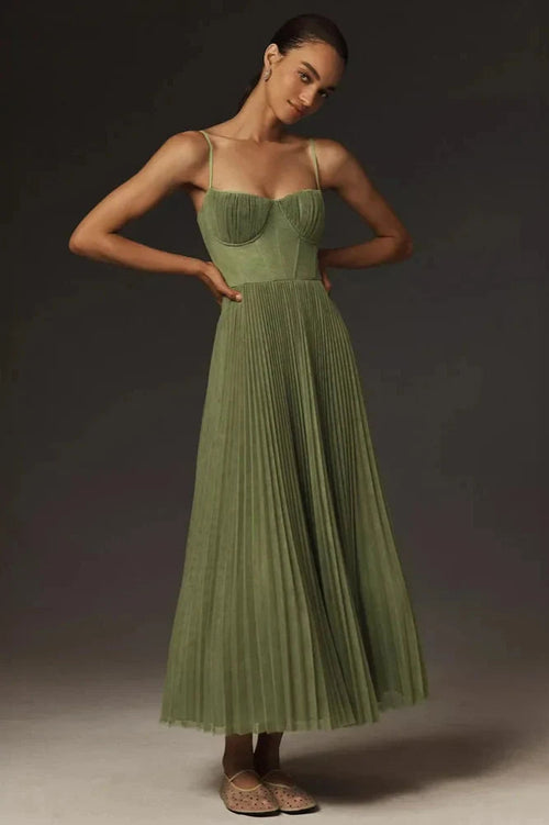 ISABELLA | ELEGANT PLEATED MIDI DRESS