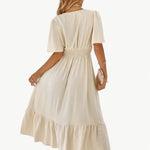 Renée | V-neck calf-length dress with short sleeves – Light and stylish